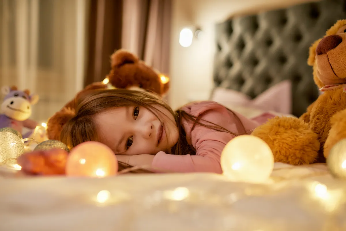 DIY: Erstellen Sie eine Lichterkette für ein Babyzimmer.