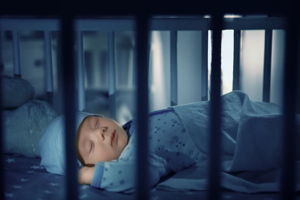 Wie man die richtige Nachtkleidung für sein Baby auswählt.