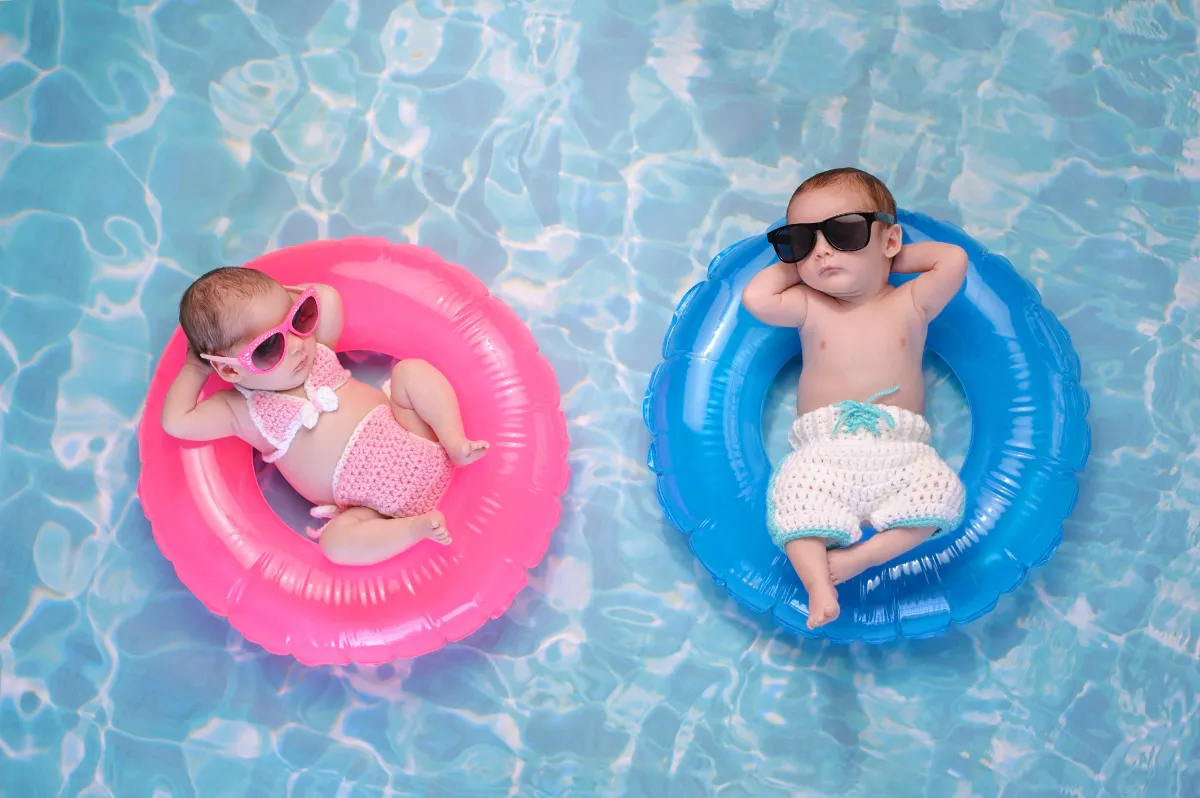 Wie stylen Sie Baby-Outfits für Fotoshootings?